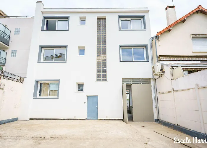 Parking Rue Gratuit - 20 Pour Cent Escale-Marne,Fr - De 1 A 6 Personnes - Appartement Entier - 10Mn A Pied Metro 8 - Rer A, Grand Matelas Emma 160X200, Cuisine Equipee, Lave Linge, Vue Panoramique, 2Eme Etage - Garde A Bagage Gratuite 24-7